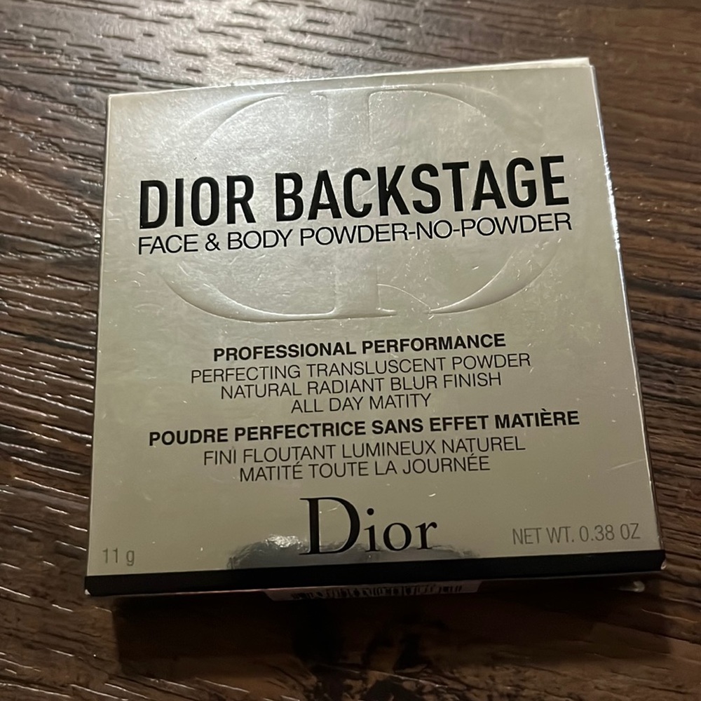 Dior backstage face and body powder (5N)